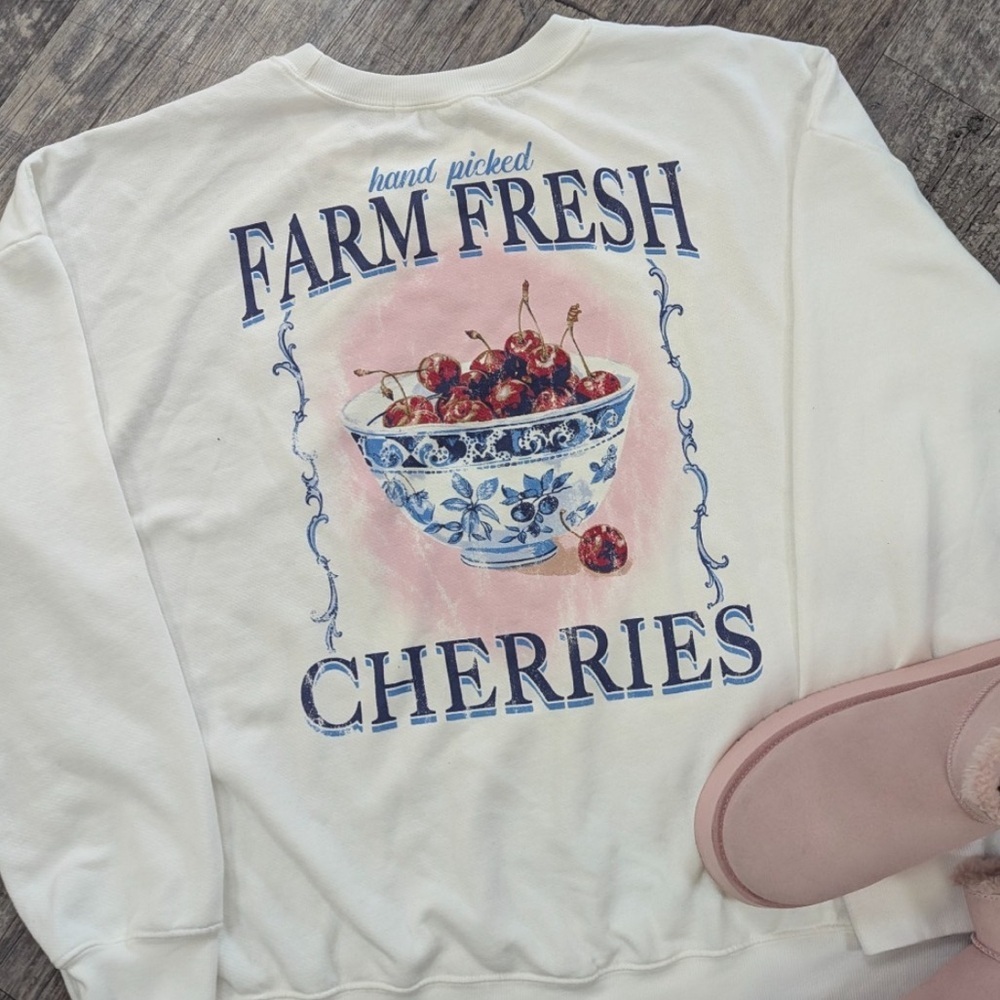 Altar’d State Farm Fresh Cherries Size Medium Crewneck Sweater Cottage Core